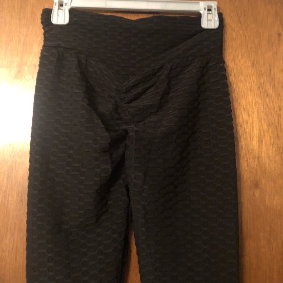 TikTok Leggings-3 pair Black, Mauve, Tie-Dye - Picture 11 of 16